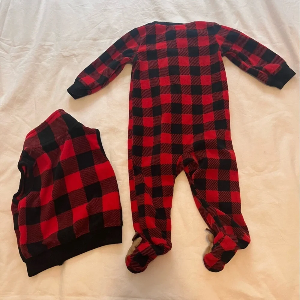 Carter’s Buffalo Plaid Moose Footie Pajamas Sleeper & Sherpa Vest 6-9 Months
